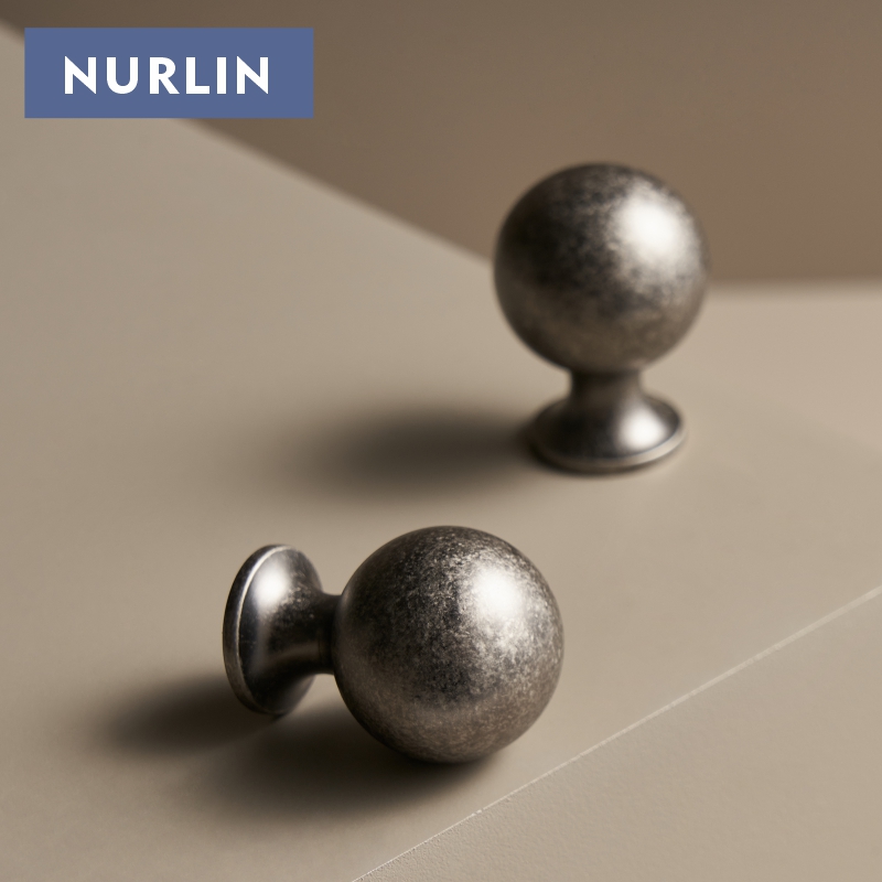 ホイールリンソリッドブラスラウンドアシャーリングハンドル、ア - Drawer Pull Gold のレビューと価格
