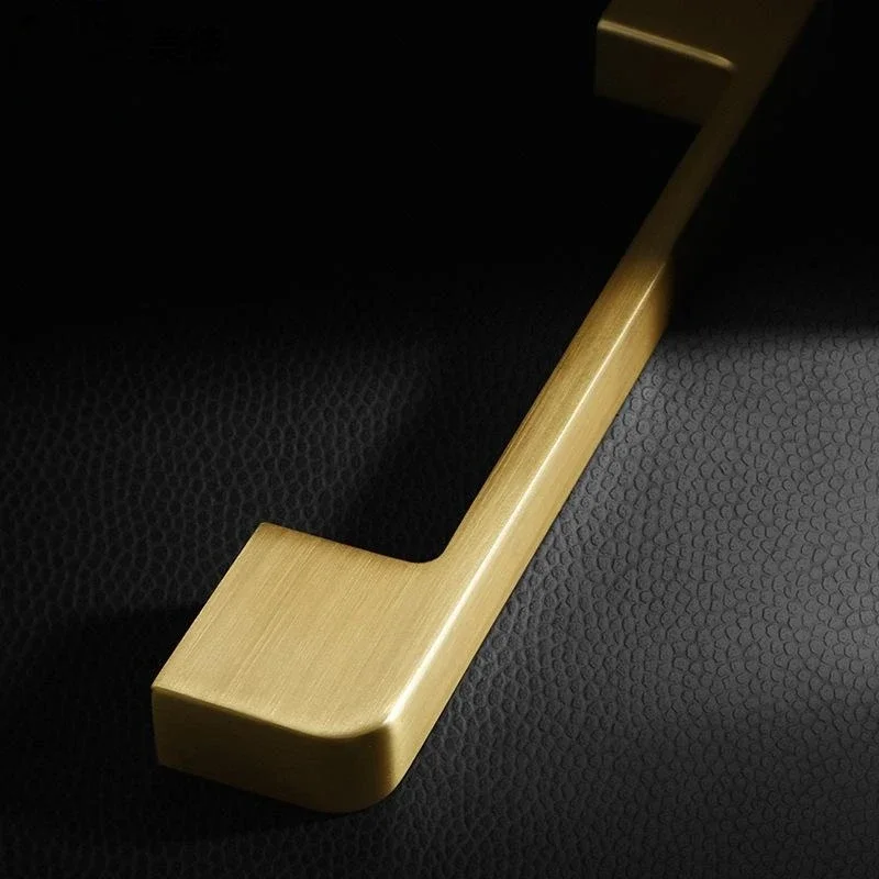 ゴールドブラッシュ食器棚キャビネットハードウェアキッチン引き - Drawer Pull Gold のレビューと価格